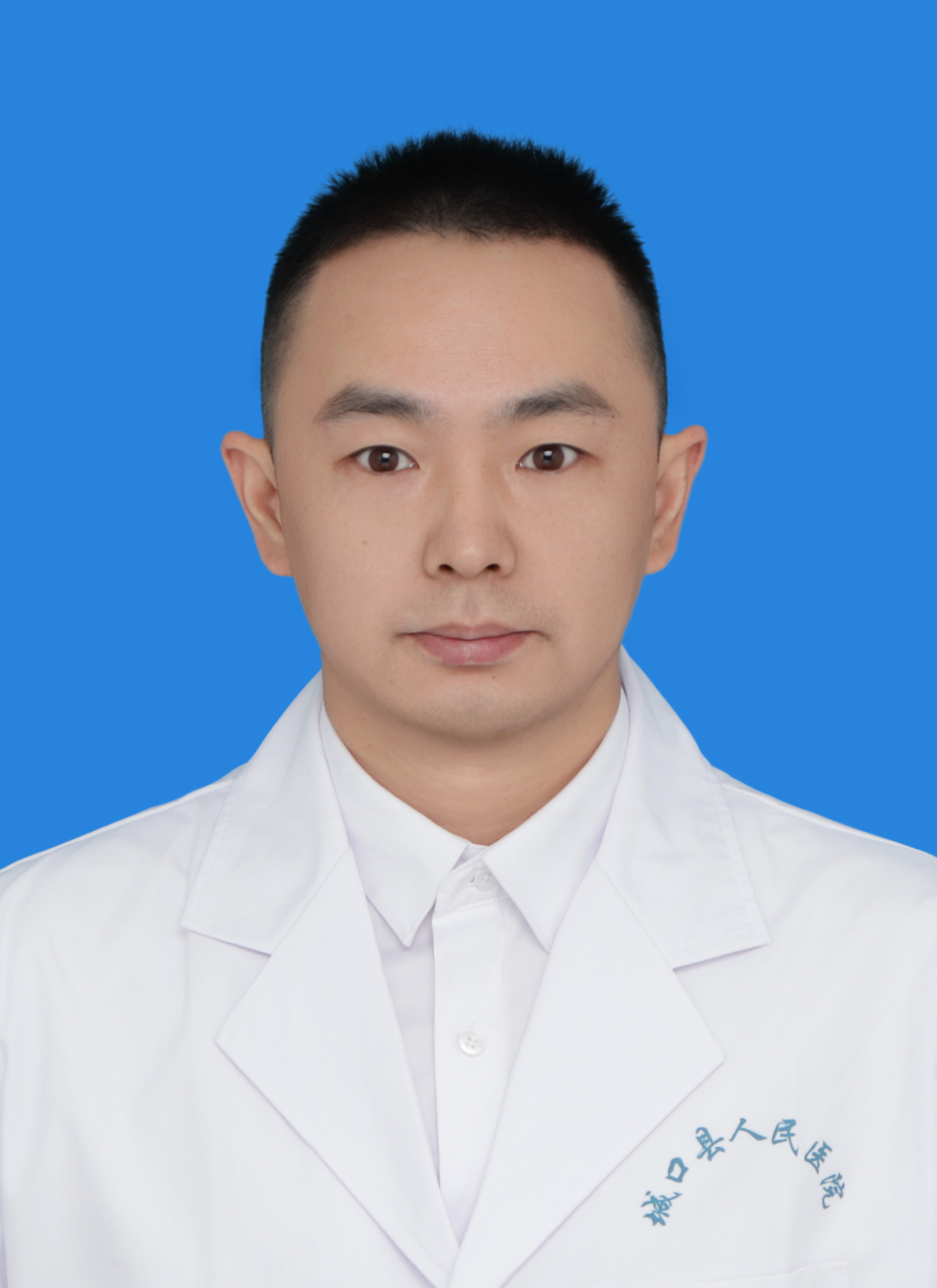 杨伟
